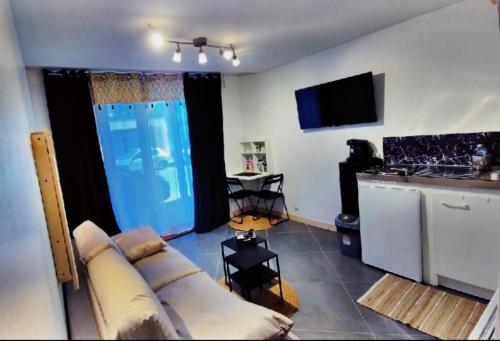 Le Petit Mineur Cosy Studio — hotel in La Mure