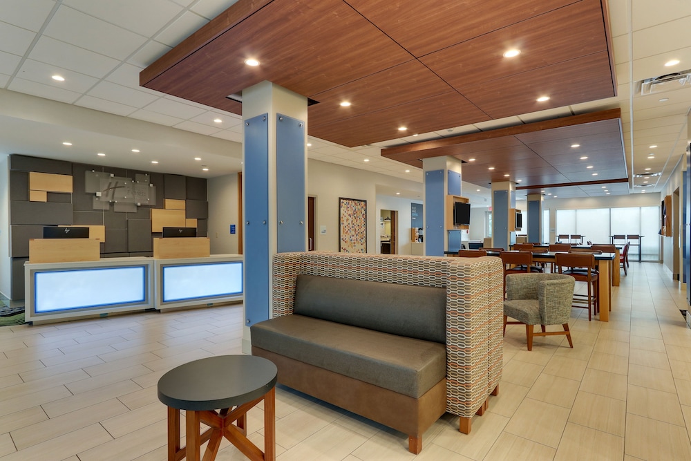 Holiday Inn Express & Suites Saugerties Hudson Valley by IHG - photo 72