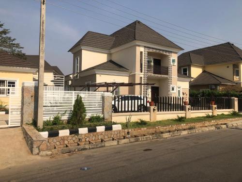 Blue View Hotel and Apartments Riverpark in Unknown City, Nigeria