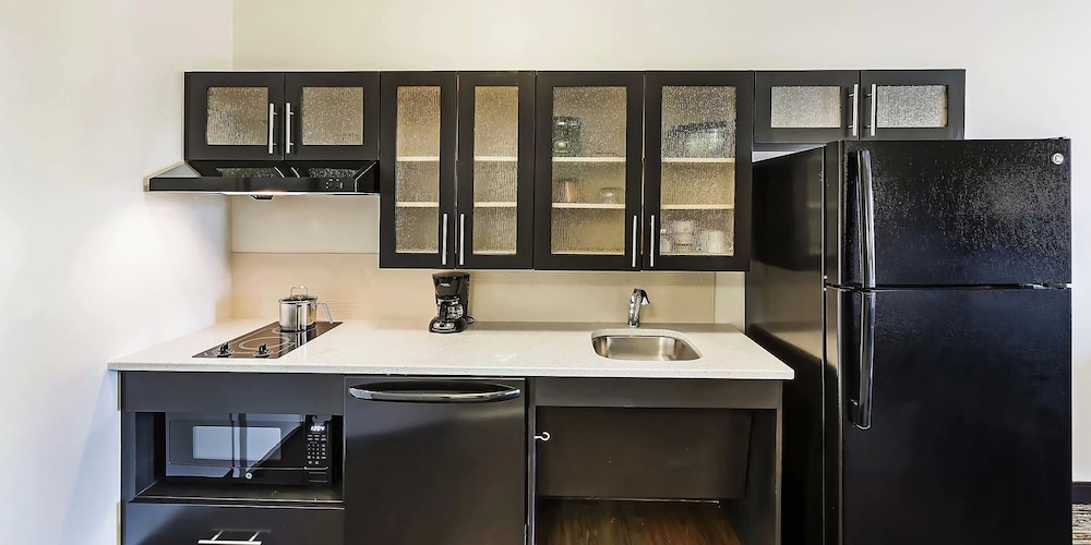 MainStay Suites Kansas City Overland Park - photo 15
