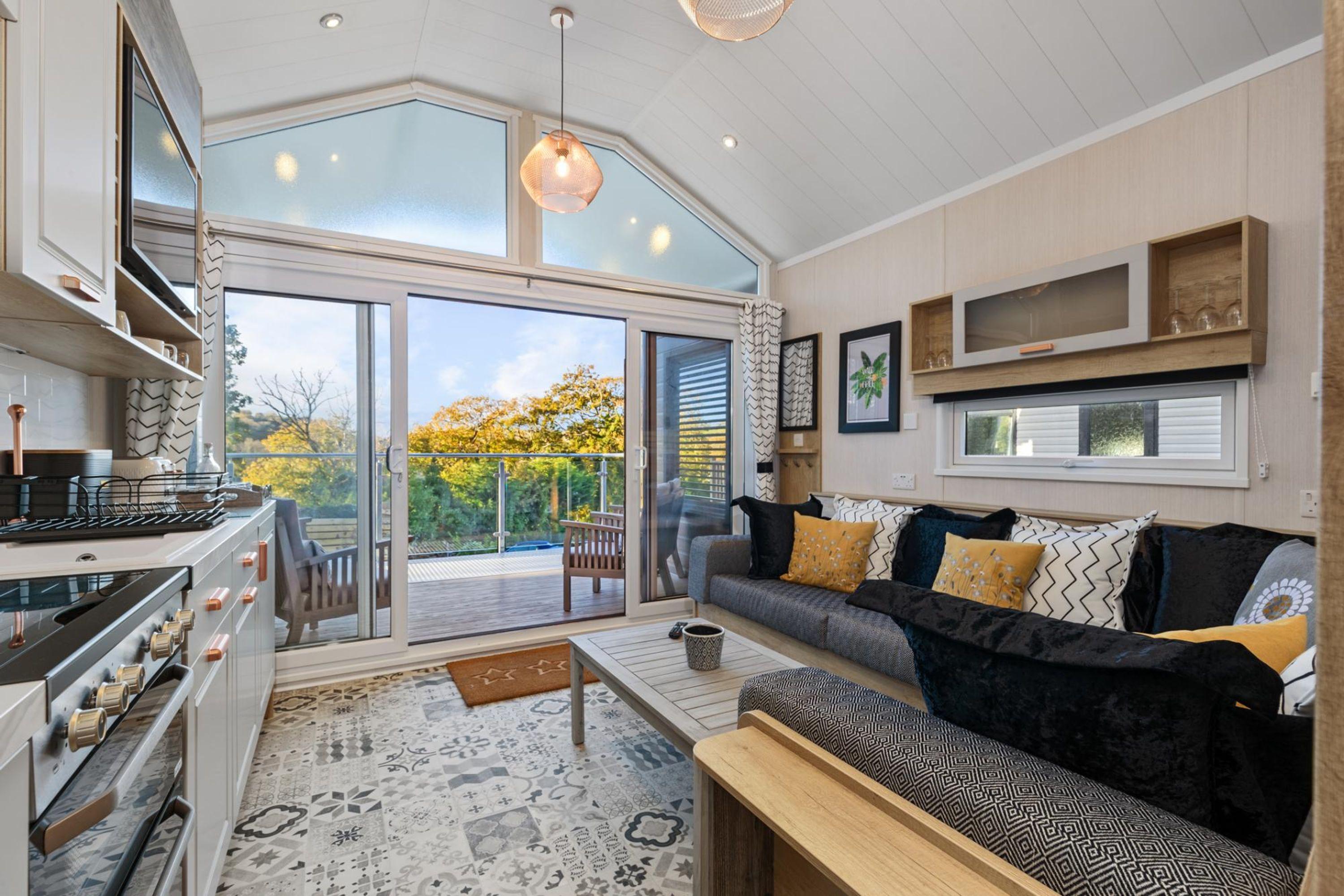 The Escape Luxury Pod Close to the beach — hotel in Narberth