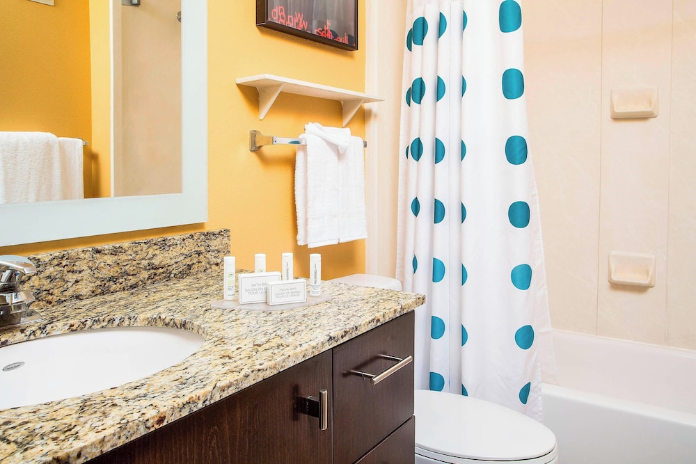 TownePlace Suites By Marriott Anaheim Maingate Near Angel Stadium - photo 23