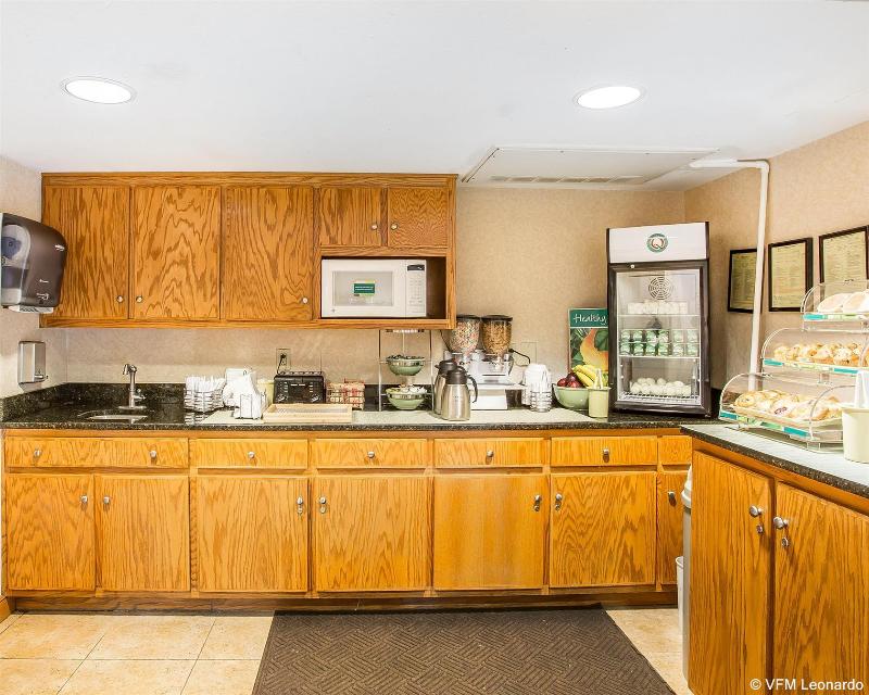 Quality Inn & Suites Mt. Juliet - photo 18
