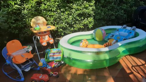 Villa Madonna con le rose Sala Giochi e Biliardo — 4-Star Luxury Hotel in Camaiore, Italy