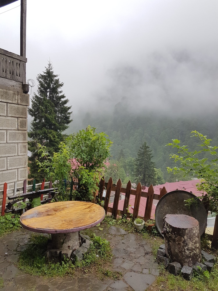 Fora Pansiyon in Camlihemsin, Turkey