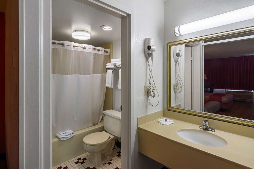 Motel 6 Groton CT Casinos Nearby - photo 21