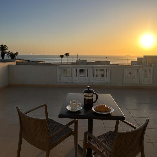 Sea View Private Terrace Fibre Wi Fi & Netflix — 4-Star Luxury Hotel in Essaouira, Morocco