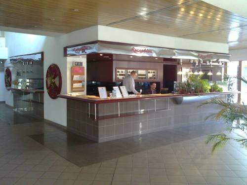 Club Hotel Praha — hotel in Pruhonice