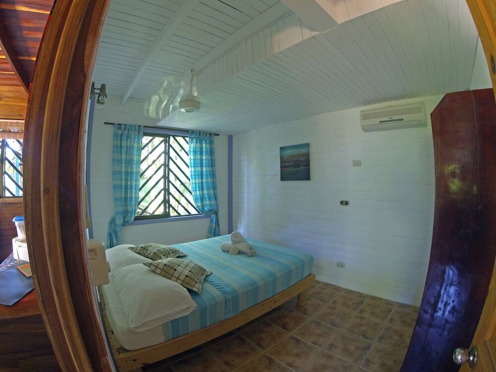 Raratonga Hotel & Apartments — Bejuco — photo 5