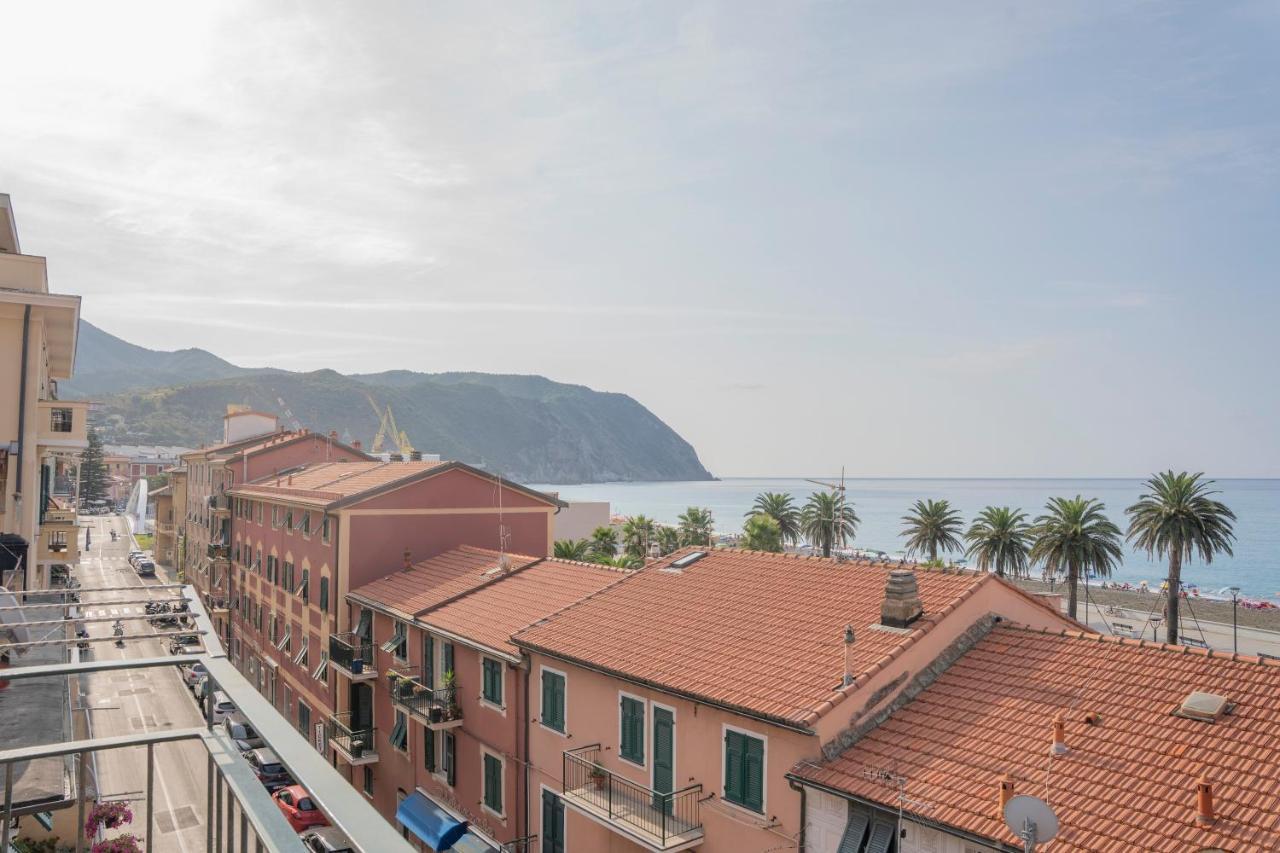 162 La Veranda Sull’acqua Fronte E Vista Mare Riva Trigoso Posto Auto Privato in Sestri Levante, Italy