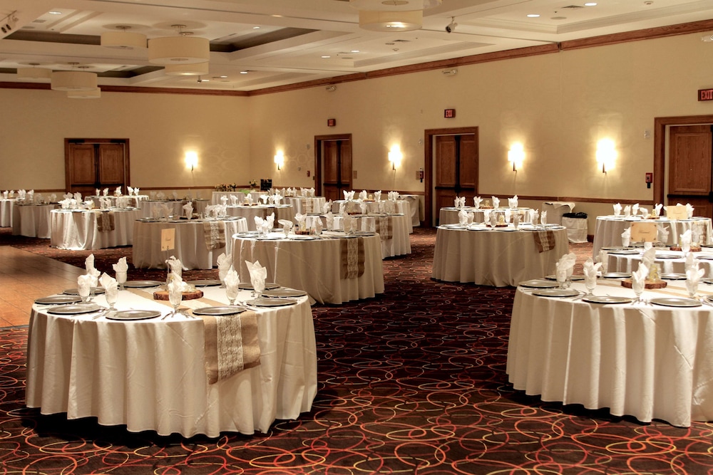 Doubletree Hotel Grand Junction - photo 84