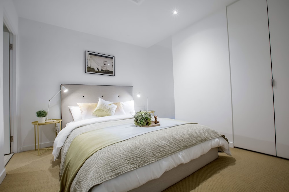 Swanston St. Hotel Apartment — Melbourne — photo 5