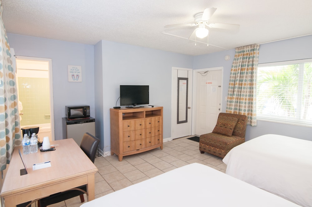 Great Escape Inn - photo 25