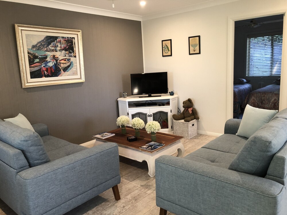 Sunshine Coast Tropical Getaway — hotel in Buderim