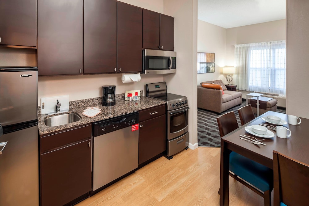 TownePlace Suites by Marriott Columbus - photo 7