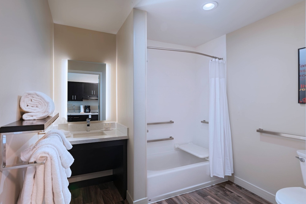TownePlace Suites by Marriott Dallas DFW Airport North Irving - photo 16