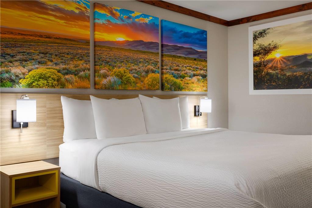 Days Inn by Wyndham Suites Fredericksburg - photo 17