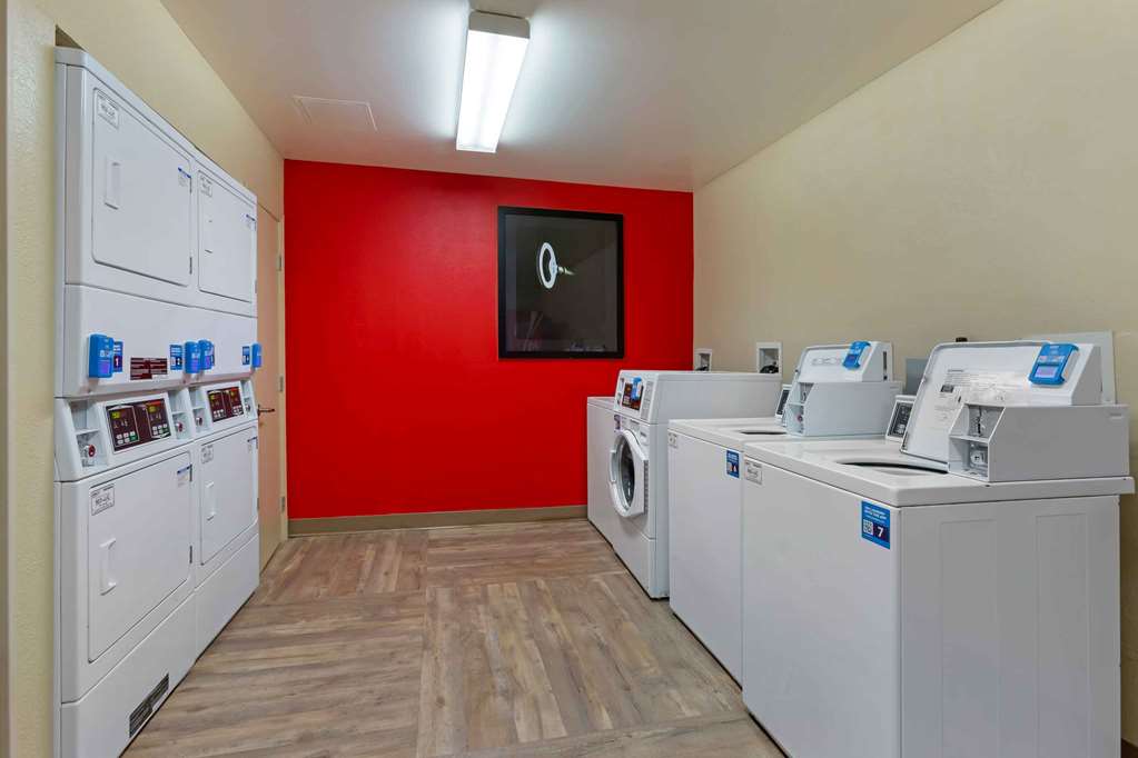 Extended Stay America Select Suites Phoenix Scottsdale North - photo 37