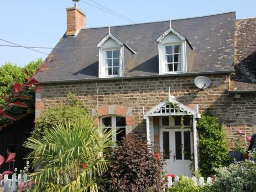 Les Freuberts — 4-Star Luxury Hotel in Landivy, France