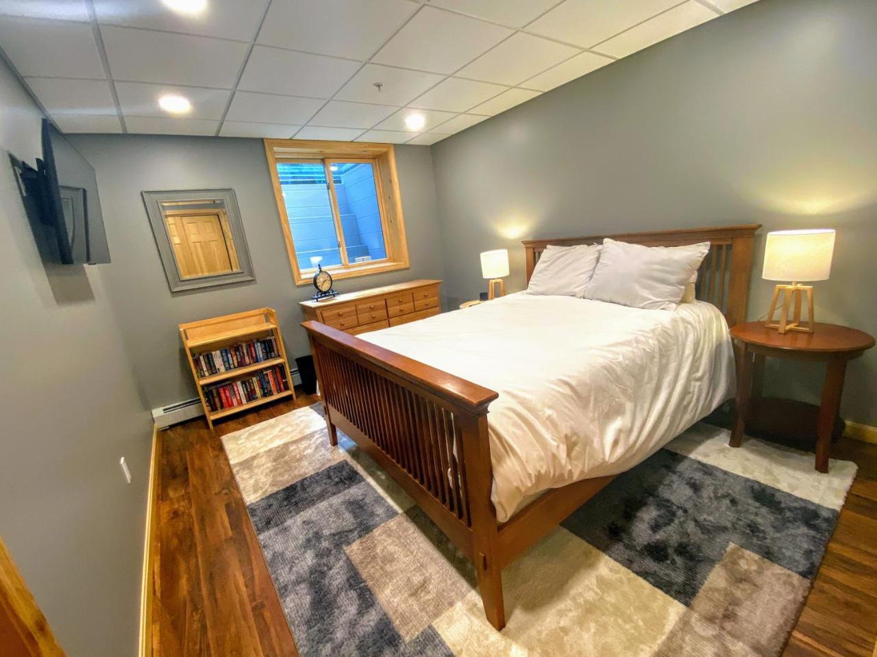 O6 Newly renovated with high class upgrades Great ski access boot warmer ski rack yard AC - photo 22