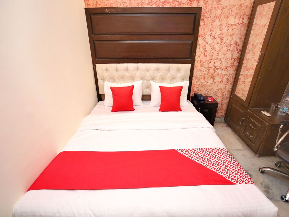 Hotel JD Plaza by OYO Rooms