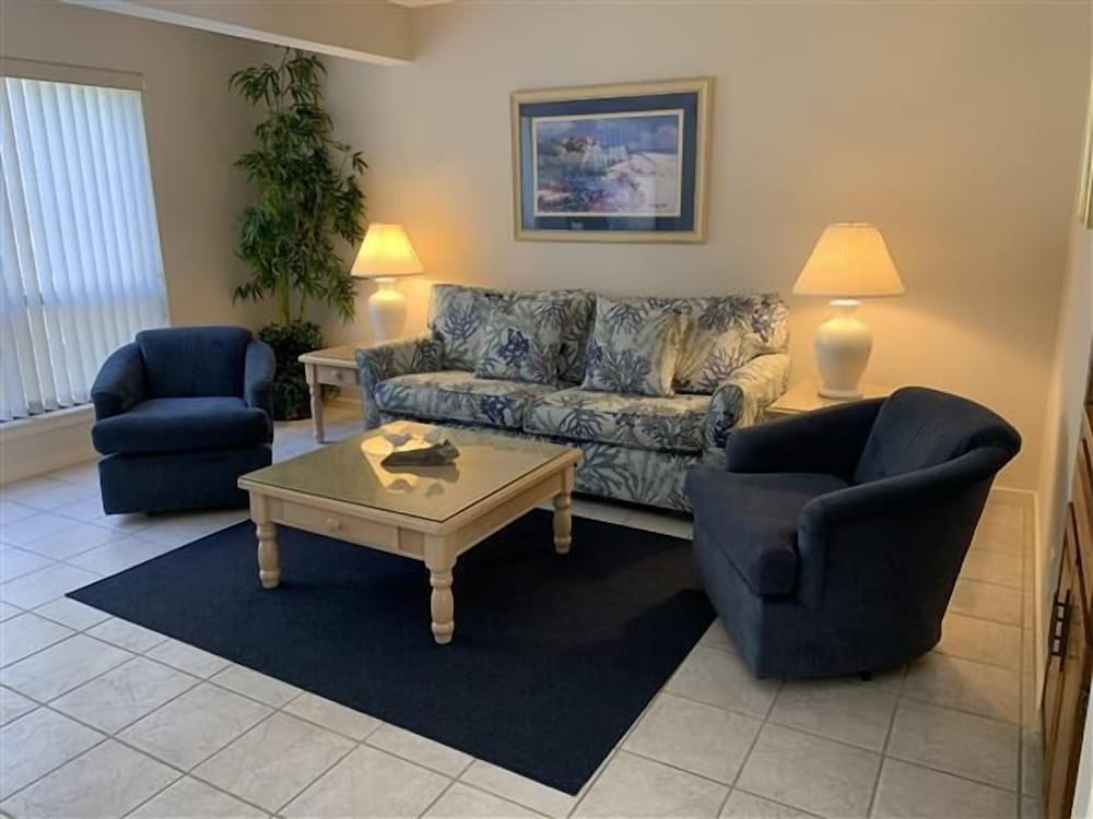 2454 Inland Harbour at the Sea Pines Resort - featured photo
