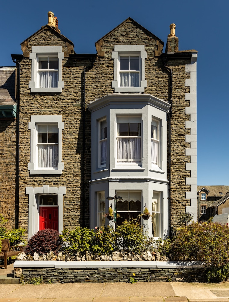 Dorchester House — 4-Star Luxury Hotel in Keswick, United Kingdom
