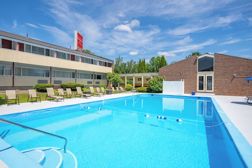 Fireside Inn & Suites Waterville - photo 43