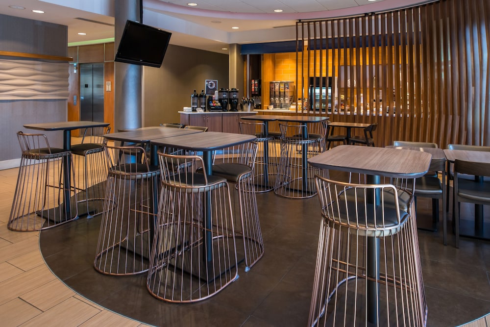 SpringHill Suites by Marriott Kingman Route 66 - photo 41