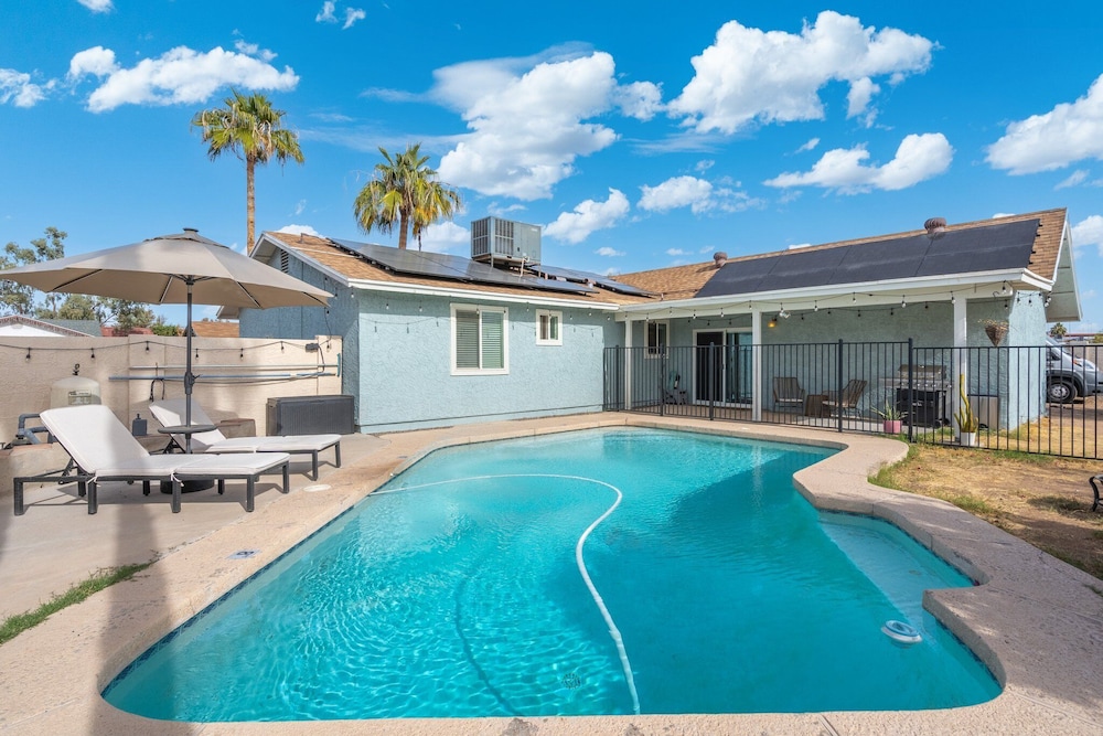 Sunfit Dreams in Mesa, United States