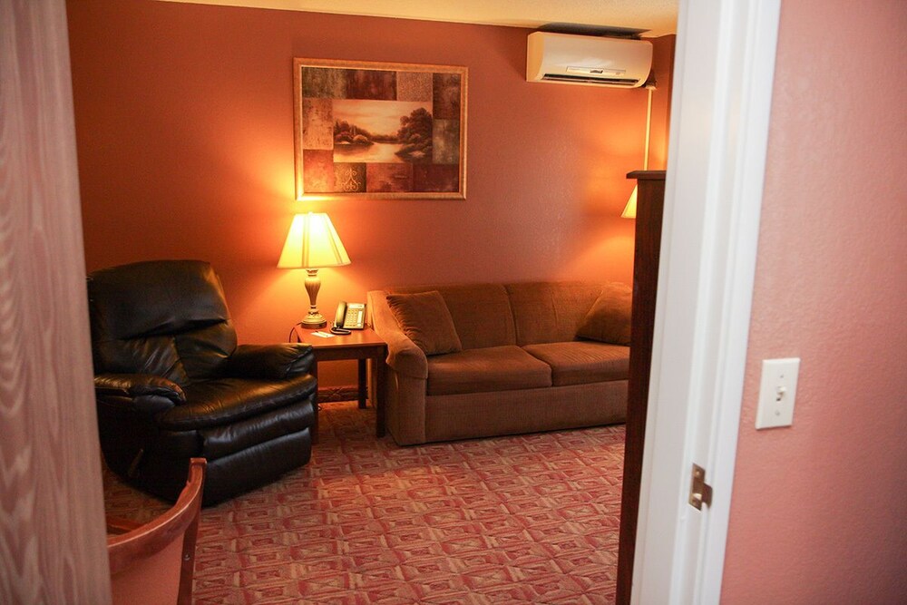 Norland Inn and Suites Roseau - photo 26