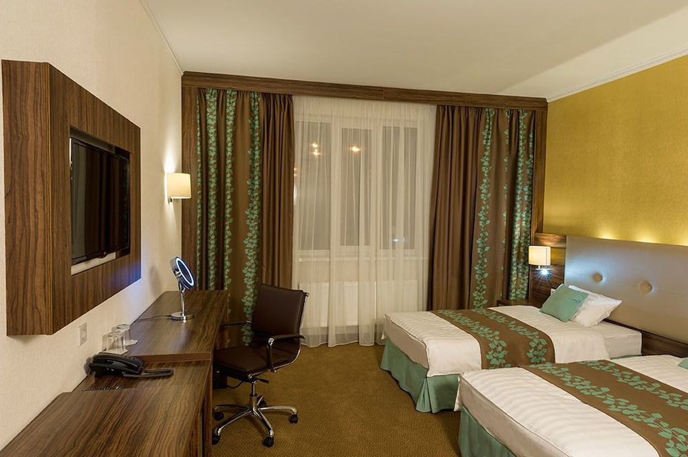 Vnukovo Green Palace Hotel — 4-Star Luxury Hotel in Moscow, Russia