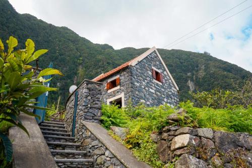 Refúgio do Norte in Porto Moniz, Portugal