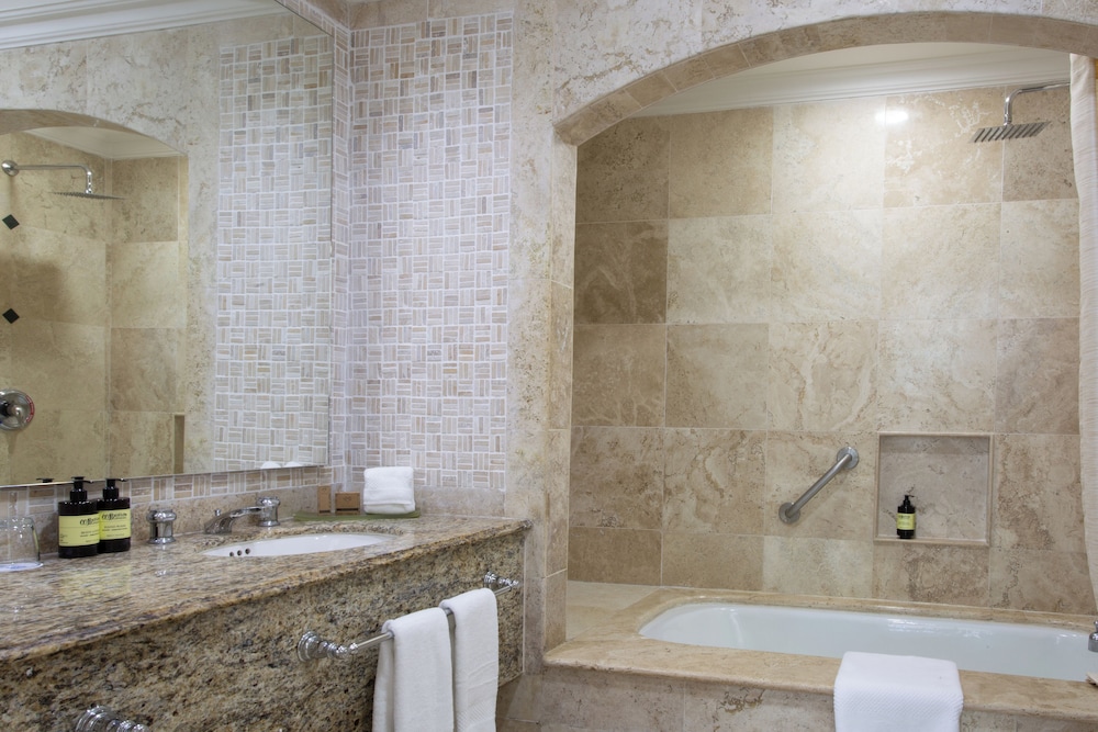 Sandos Cancún All Inclusive Adults Only