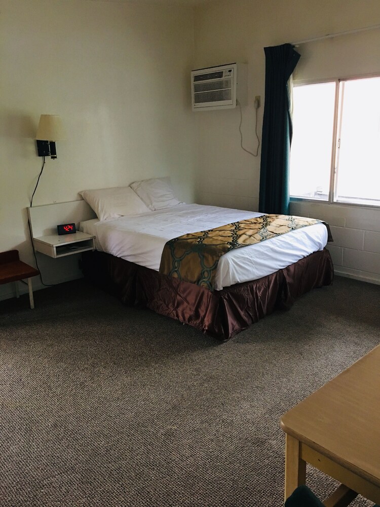 Imperial inn - photo 3