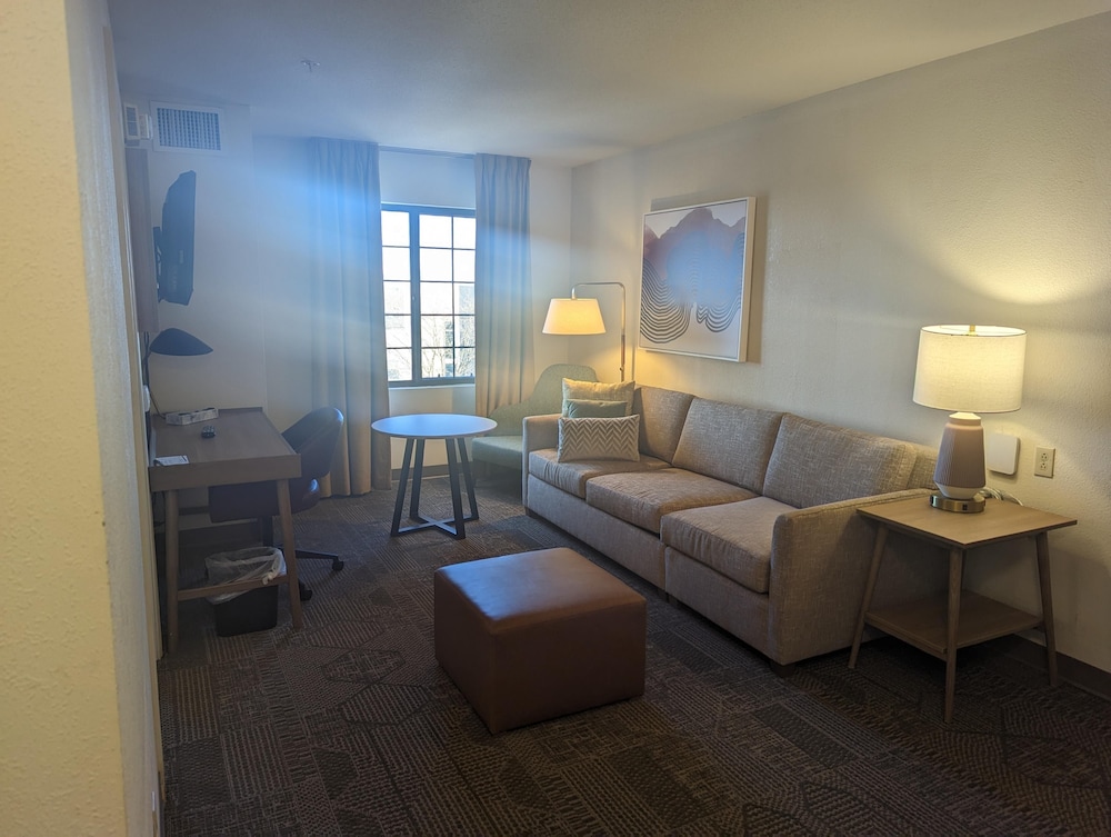 Staybridge Suites Allentown Bethlehem Airport by IHG - photo 44