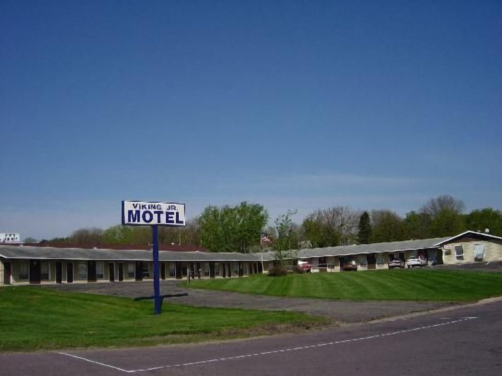 Viking Jr. Motel - photo 18