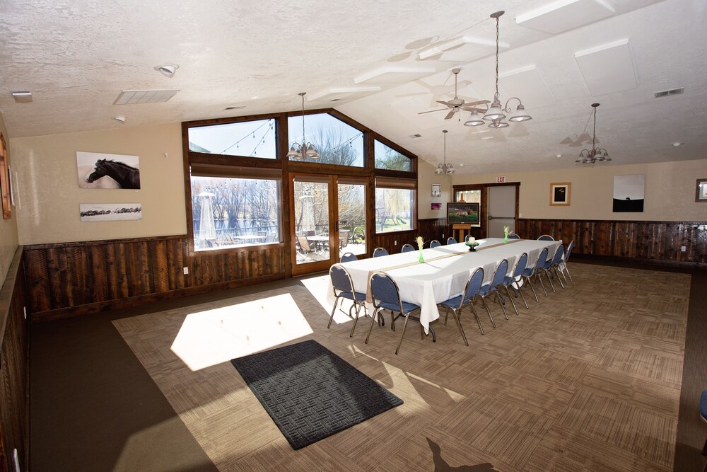Ninepipes Lodge - photo 32