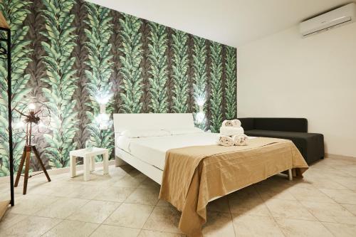 House Tarsia By Napoliapartments — 4-Star Luxury Hotel in Naples, Italy