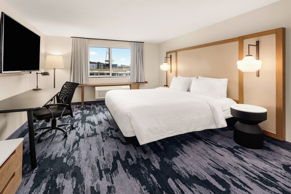 Fairfield Inn & Suites by Marriott Seattle Downtown Seattle Center - photo 6