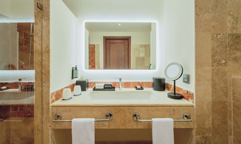 Grand Palladium Select White Sand Resort & Spa All Inclusive