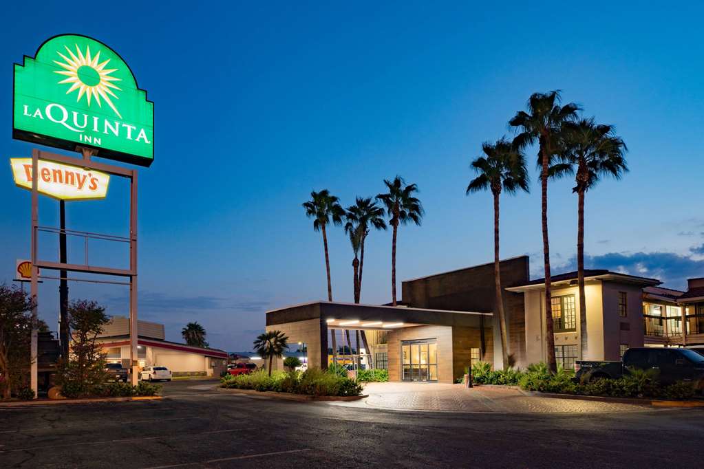 La Quinta Inn by Wyndham Laredo I 35 - photo 8