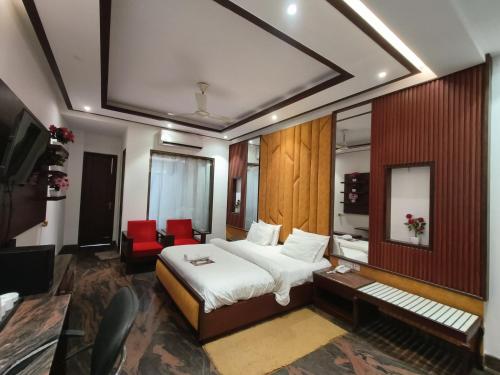 JJK Rukmini Vilas Hotels and Banquets — hotel in Muzaffarpur