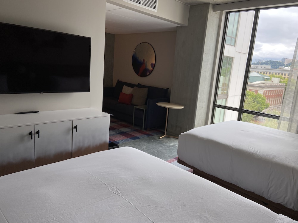 Hyatt Centric Downtown Portland - photo 12