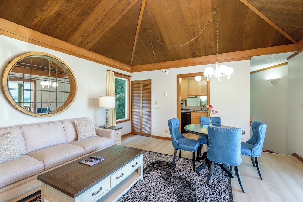 Little Creek Cove Beachfront Resort - photo 46