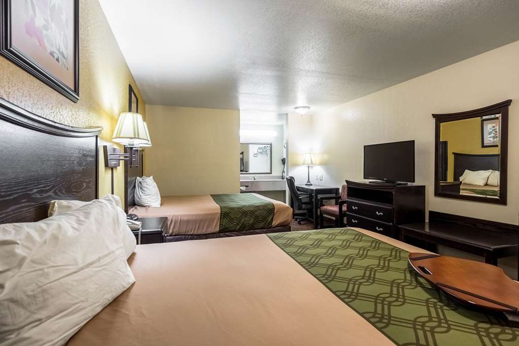 Econo Lodge Inn & Suites Searcy - photo 14