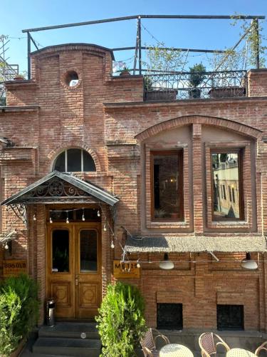 House near Gabriadze teatre