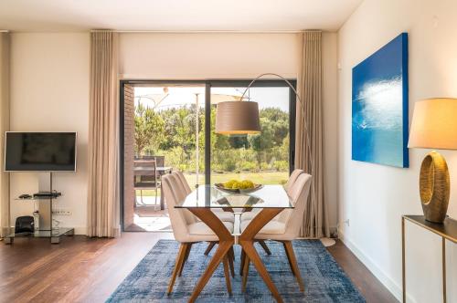 Vilamoura Charming Apartment by Intiholidays — 4-Star Luxury Hotel in Vilamoura, Portugal