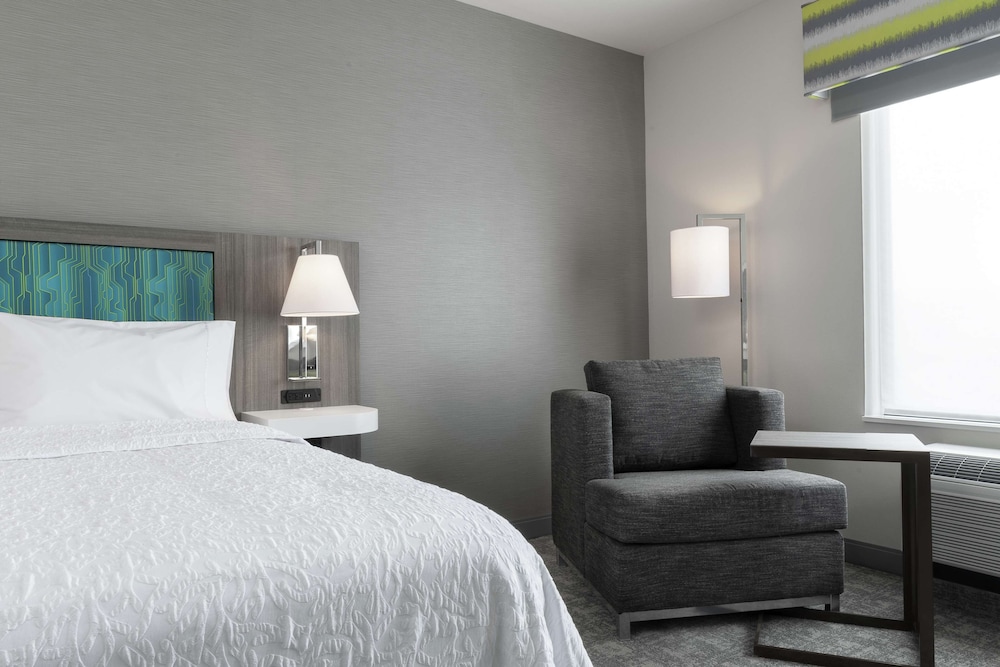 Hampton Inn O'Fallon - photo 14
