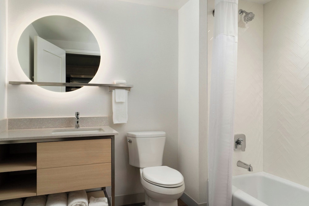 TownePlace Suites by Marriott Allentown West - photo 16